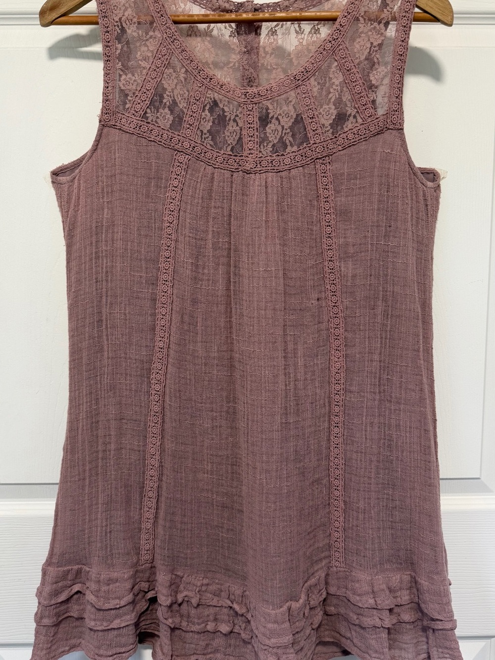 Blue Bird Mauve Lace Boho Swing Dress Sleeveless Ruffle Hem